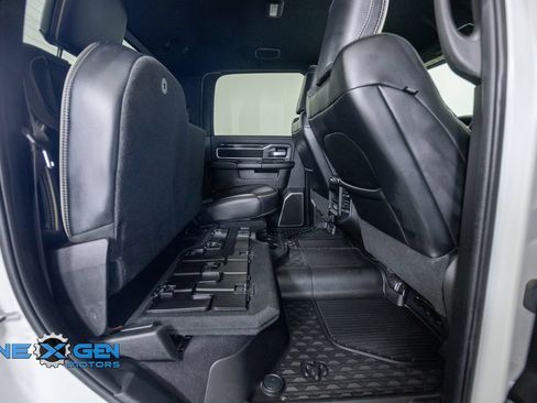Used 2021 RAM 3500 Laramie AWD/4WD image 42