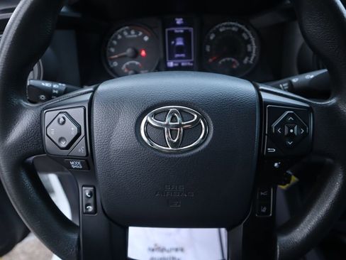 Used 2019 Toyota Tacoma SR image 20