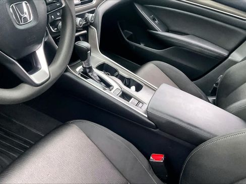 Used 2020 Honda Accord LX image 16
