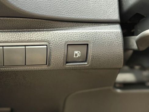 Used 2024 Toyota Corolla LE image 22