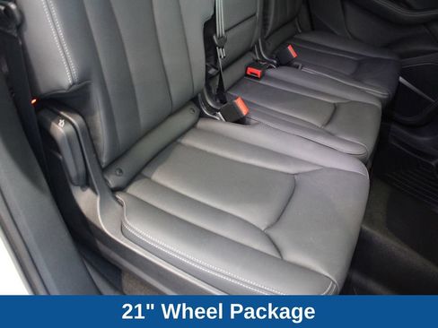 Certified 2025 Audi Q7 2.0T Premium Plus AWD/4WD image 25
