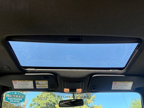 Used 2012 Ford F350 Lariat w/ Lariat Ultimate Pkg image 4