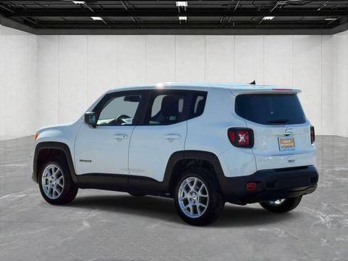 Certified 2023 Jeep Renegade Latitude AWD/4WD image 7