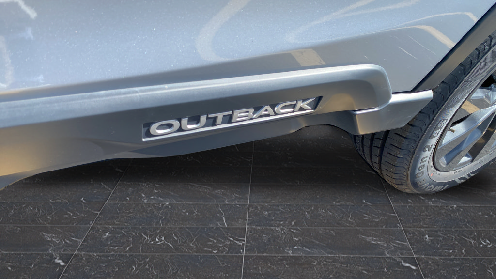 Used 2024 Subaru Outback Onyx Edition AWD/4WD image 37