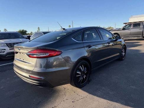 Used 2019 Ford Fusion S image 12