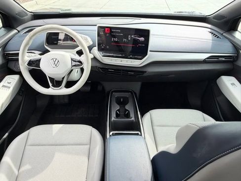 Used 2023 Volkswagen ID.4 Pro S image 13