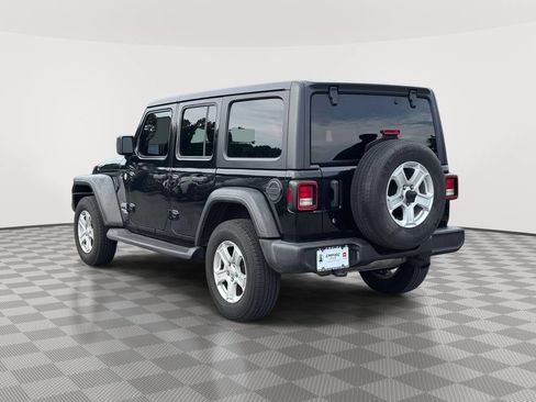 Used 2019 Jeep Wrangler Unlimited Sport S AWD/4WD image 5
