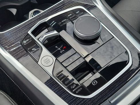 New 2027 BMW X6 xDrive40i AWD/4WD image 21