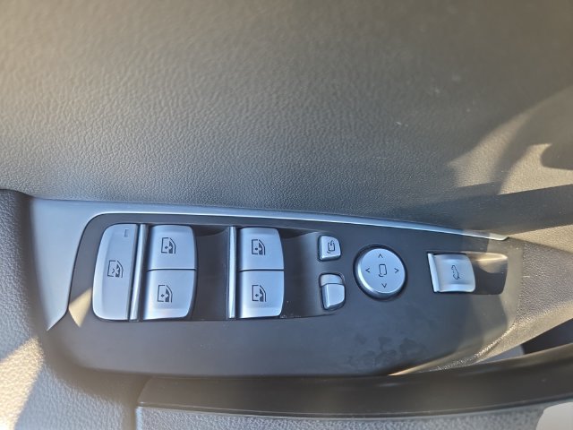 Used 2023 BMW X3 sDrive30i RWD image 17