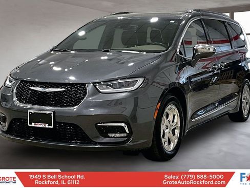 Used 2021 Chrysler Pacifica Limited w/ Uconnect Theater Family Group FWD image 1
