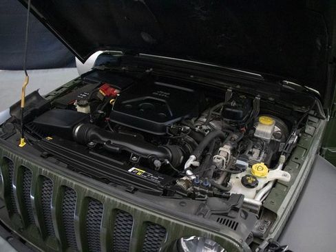 Used 2020 Jeep Wrangler Unlimited Sport image 26