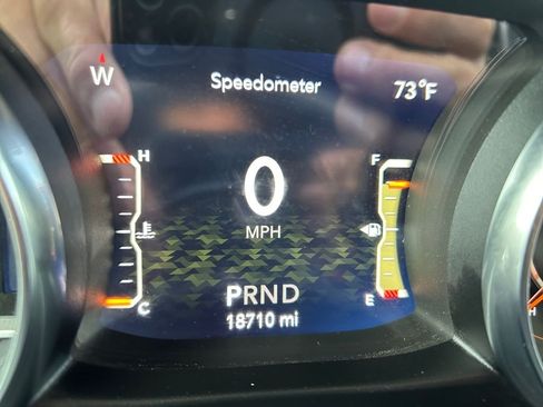 Used 2021 Jeep Wrangler Unlimited Sahara AWD/4WD image 10