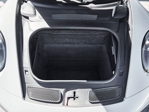 Used 2024 Porsche 911 GT3 image 19