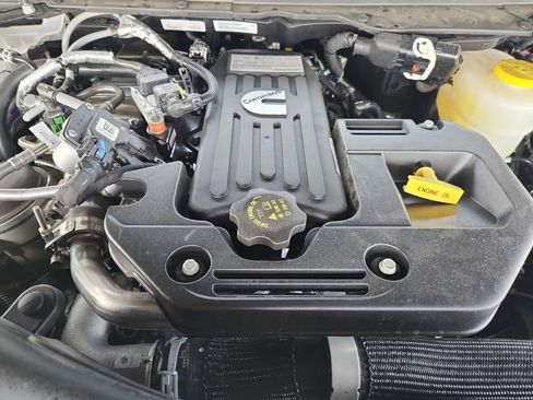 New 2026 RAM 3500 Tradesman AWD/4WD image 23