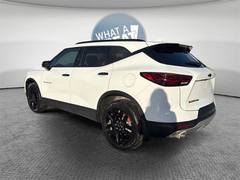 Used 2024 Chevrolet Blazer LT w/ Redline Edition image 6