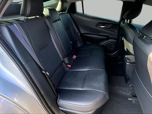 Used 2024 Toyota Prius XLE FWD image 19