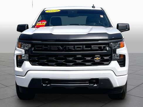 Used 2024 Chevrolet Silverado 1500 Custom RWD image 4