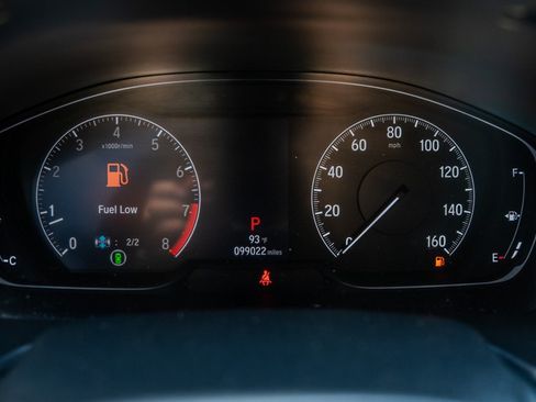 Used 2018 Honda Accord Touring image 19