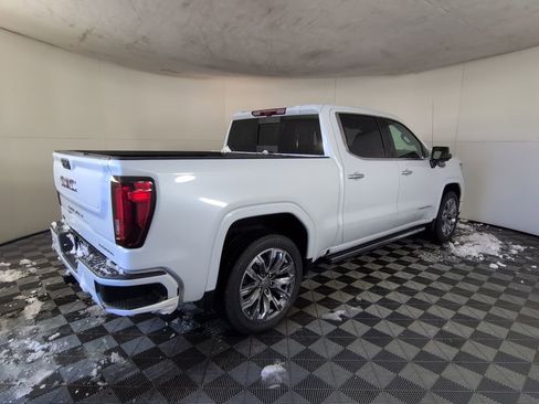 New 2026 GMC Sierra 1500 Denali AWD/4WD image 5