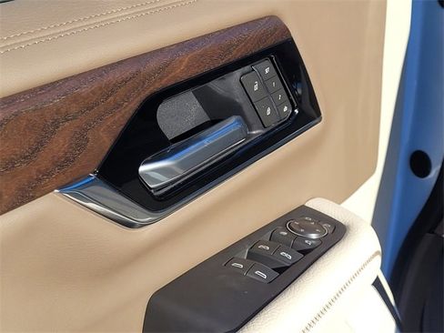 New 2026 GMC Yukon XL Denali w/ Sun & Power Step Package image 22