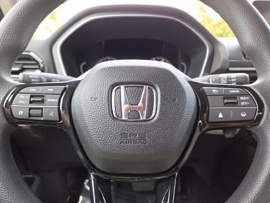 Certified 2024 Honda Pilot LX image 31