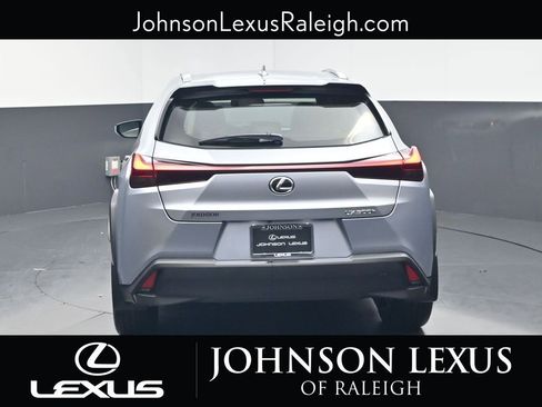 New 2026 Lexus UX 300h FWD image 8