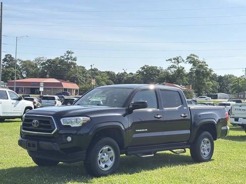 Used 2023 Toyota Tacoma SR5 RWD image 15
