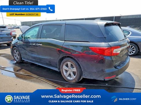Used 2018 Honda Odyssey EX image 3