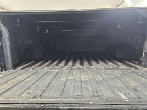 Certified 2021 Chevrolet Silverado 1500 RST image 17