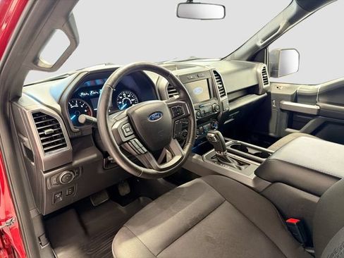 Used 2019 Ford F150 XLT w/ Equipment Group 302A Luxury AWD/4WD image 9