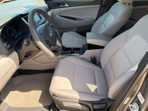 Used 2018 Hyundai Tucson SE FWD image 5