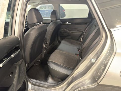 Used 2024 Kia Seltos S FWD image 11