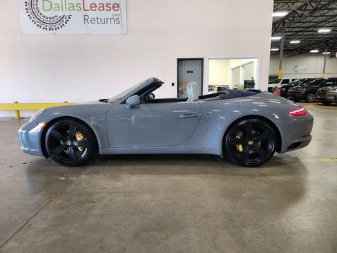 Used 2018 Porsche 911 Carrera RWD image 7