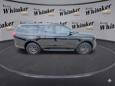 Used 2025 Ford Expedition Tremor AWD/4WD image 10