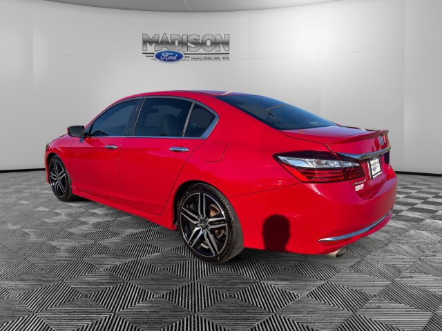 Used 2016 Honda Accord Sport image 3