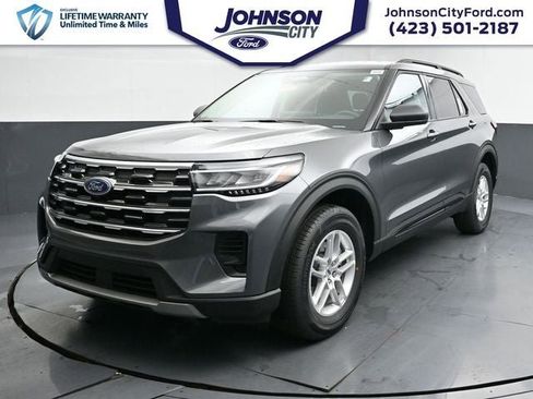 New 2026 Ford Explorer Active image 5