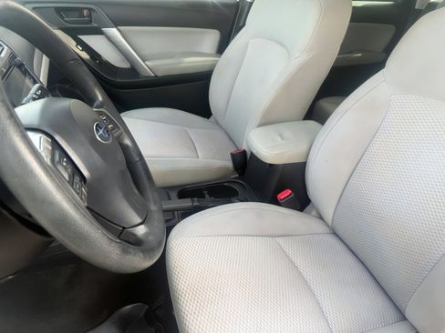 Used 2016 Subaru Forester 2.5i Premium w/ All-Weather Package image 15