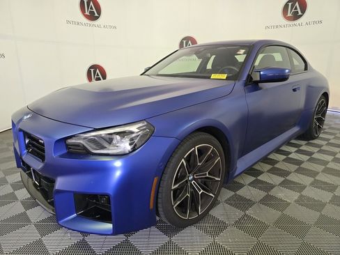 Used 2024 BMW M2 w/ Lighting Package image 5