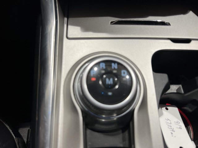 Used 2020 Ford Explorer Limited RWD image 15