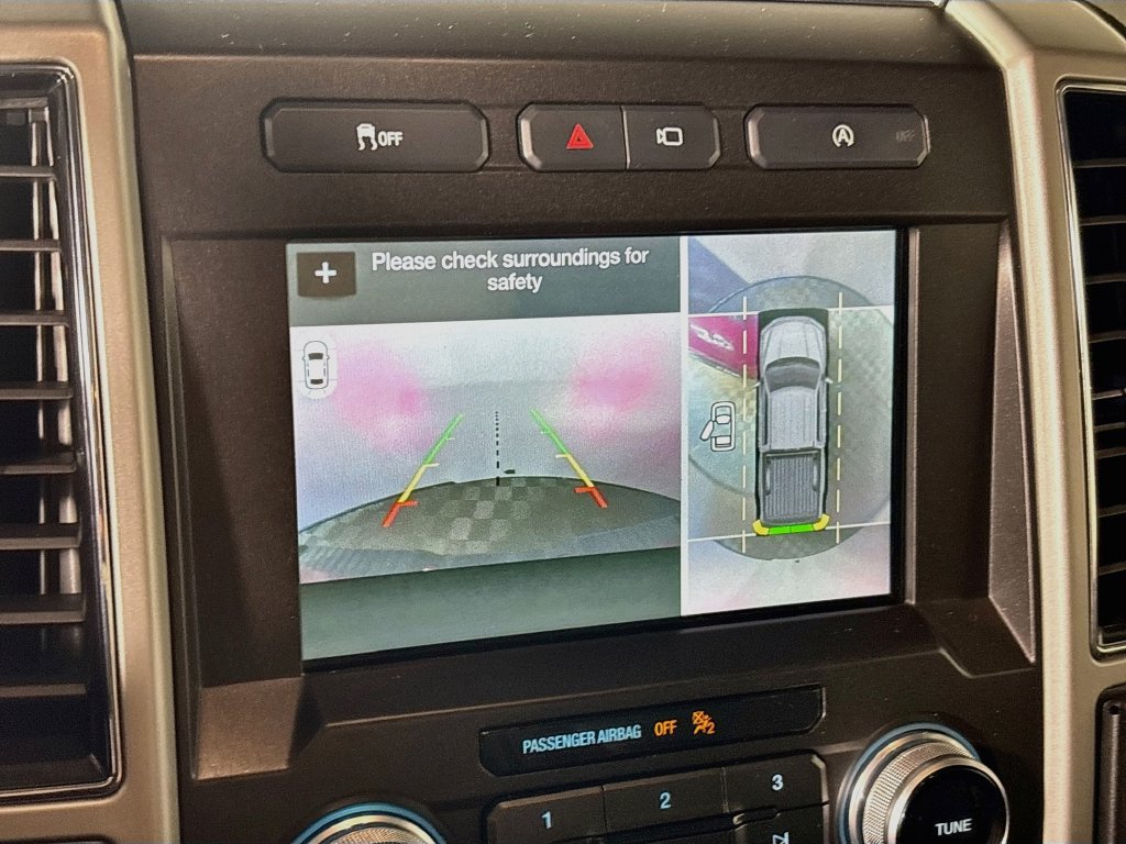 Used 2018 Ford F150 Lariat w/ Equipment Group 502A Luxury AWD/4WD image 17