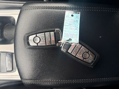 Used 2024 Ford Edge SEL w/ Convenience Package AWD/4WD image 40