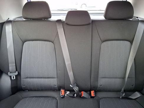 New 2026 Hyundai Venue SE image 13