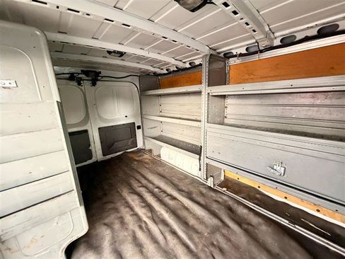 Used 2020 Nissan NV 2500 SV w/ Navigation Package RWD image 34