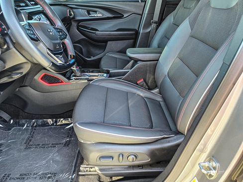 Used 2023 Chevrolet TrailBlazer RS w/ Convenience Package image 13