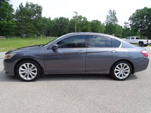 Used 2014 Honda Accord Touring image 8