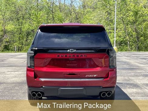 Used 2025 Chevrolet Suburban RST AWD/4WD image 4
