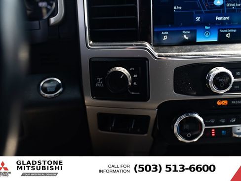 Used 2022 Ford F350 Lariat w/ Lariat Ultimate Package AWD/4WD image 17