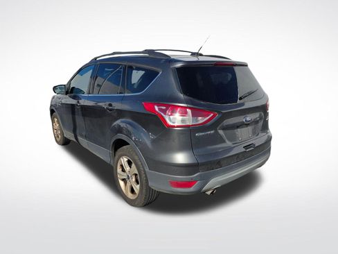 Used 2016 Ford Escape SE w/ Equipment Group 201A image 7