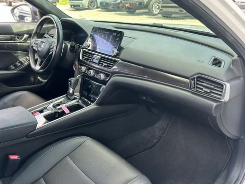 Used 2022 Honda Accord Sport image 42