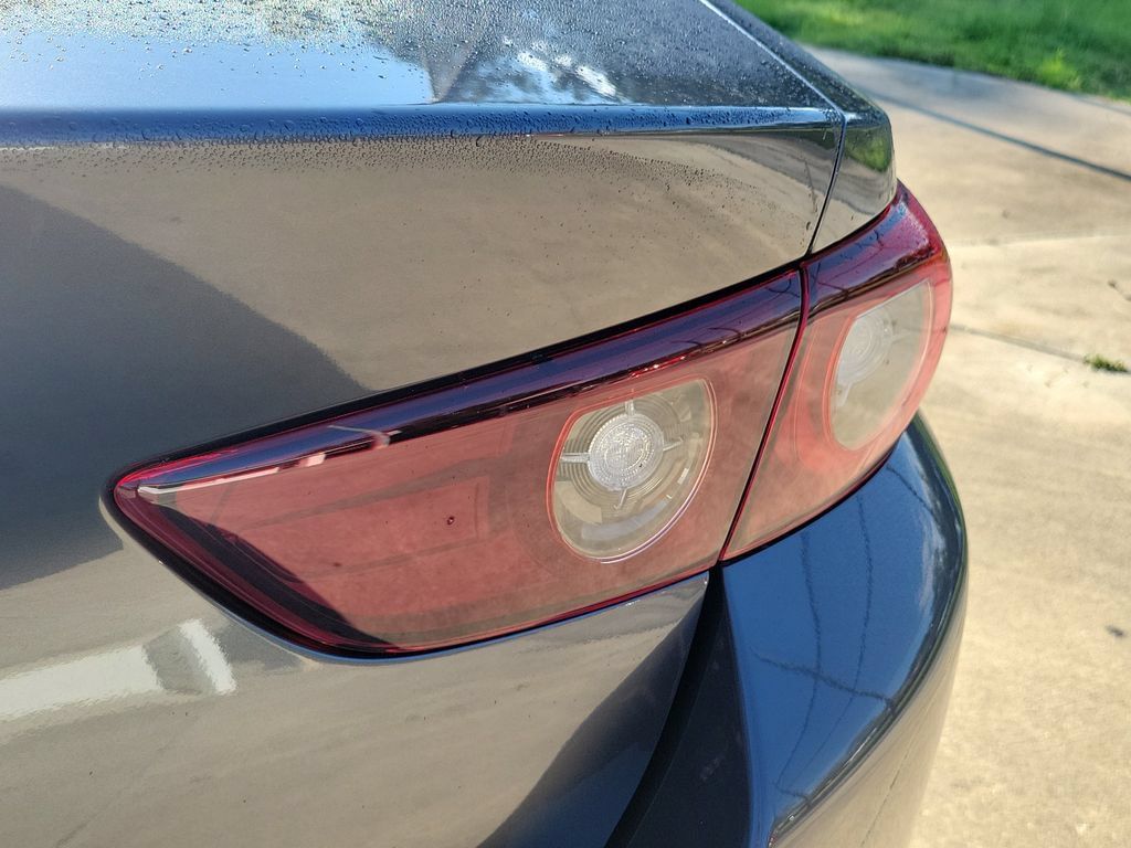 New 2026 MAZDA MAZDA3 s Sport FWD image 7